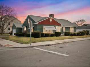 16 Davis St, Lawrence, MA 01843