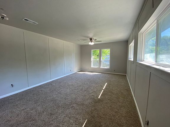 4th image of 1101A W Lone Star Ave