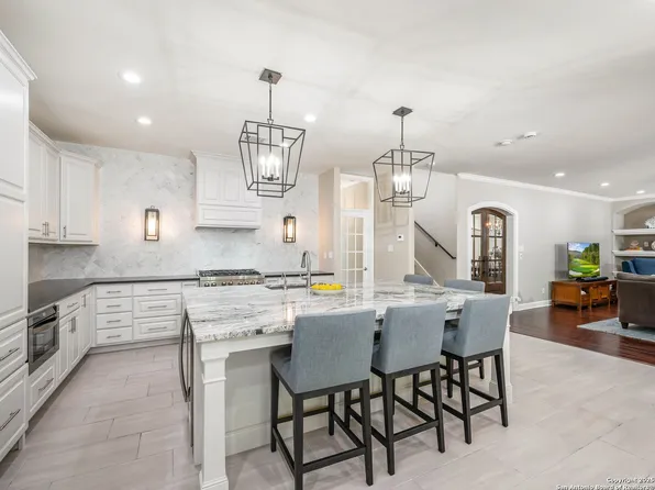8515 Espanola Drive, Helotes, TX 78023
