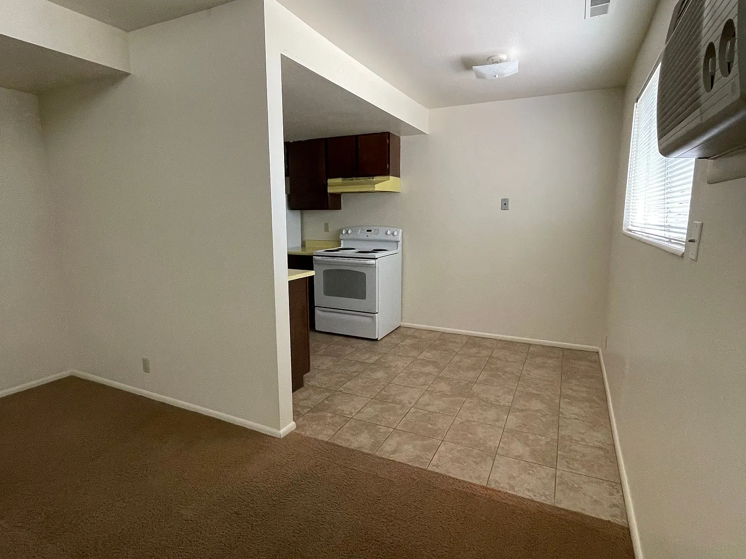 1 bed, 600 sqft, $1,130 — Photo 3