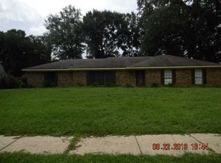 1804 Spanish Dr, Saraland, AL 36571