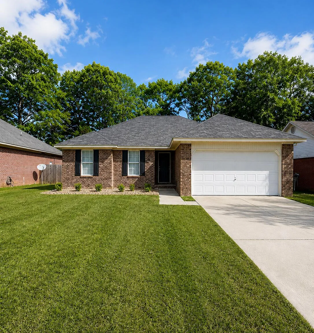 3 bed, 2.0 bath, 1363 sqft, $1,500 — Photo 1