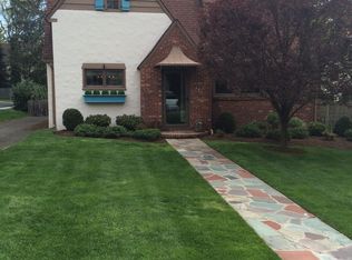 46 Gilbert Rd, Ho Ho Kus, NJ 07423