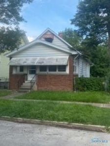 3166 Brigham St, Toledo, OH, 43608