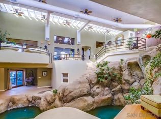 1876 Sefton Pl, San Diego, CA 92107