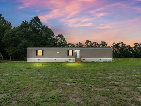 402 Marion Rd, Dorchester, SC 29437