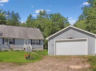 305 Gold Coast Dr, Wakefield, NH 03830