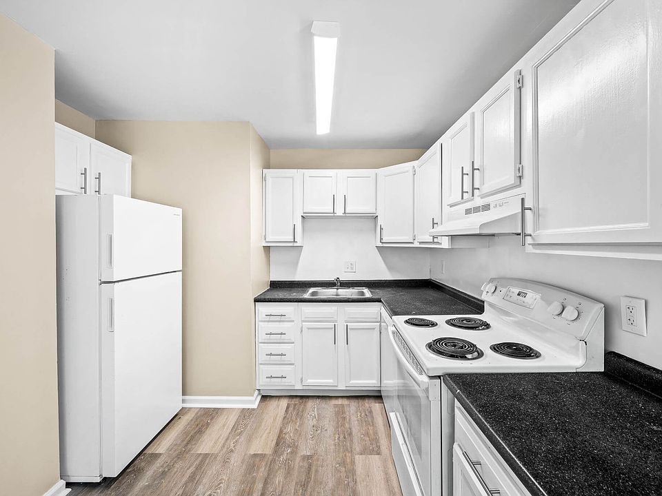 Dover Estates 51 bs Ln Dover DE Zillow