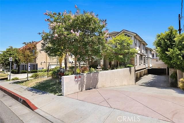 1st image of 408 S Orange Ave APT B