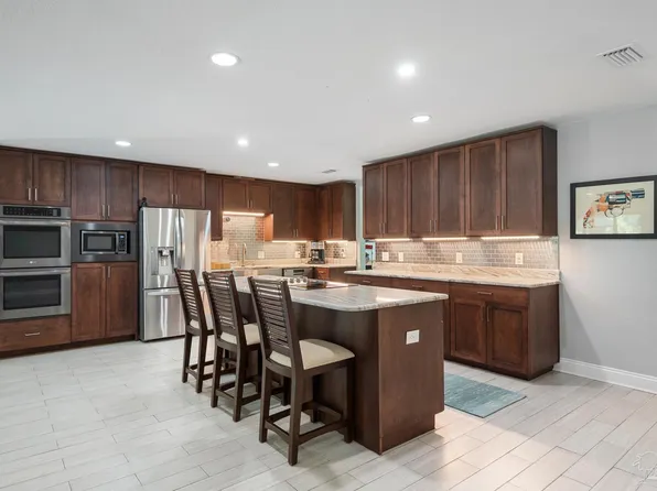 127 Windsor Pl, Gulf Breeze, FL 32561