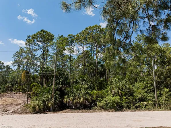 xxx DELLA DR, NAPLES, FL 34117