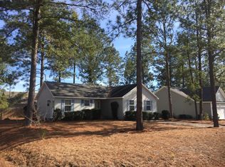 225 Woodgreen Dr, Aberdeen, NC 28315