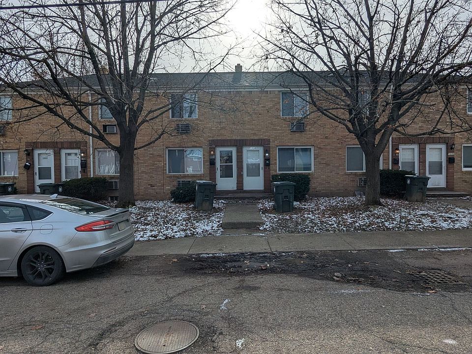 1st image of 1334 20th St NE #1340
