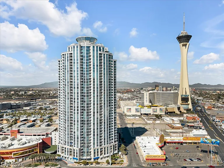 200 W Sahara Ave #3201 — Photo 49