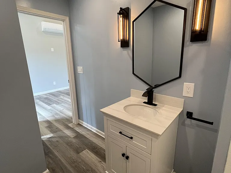 8010 Sunset Heights Dr #B — Photo 25