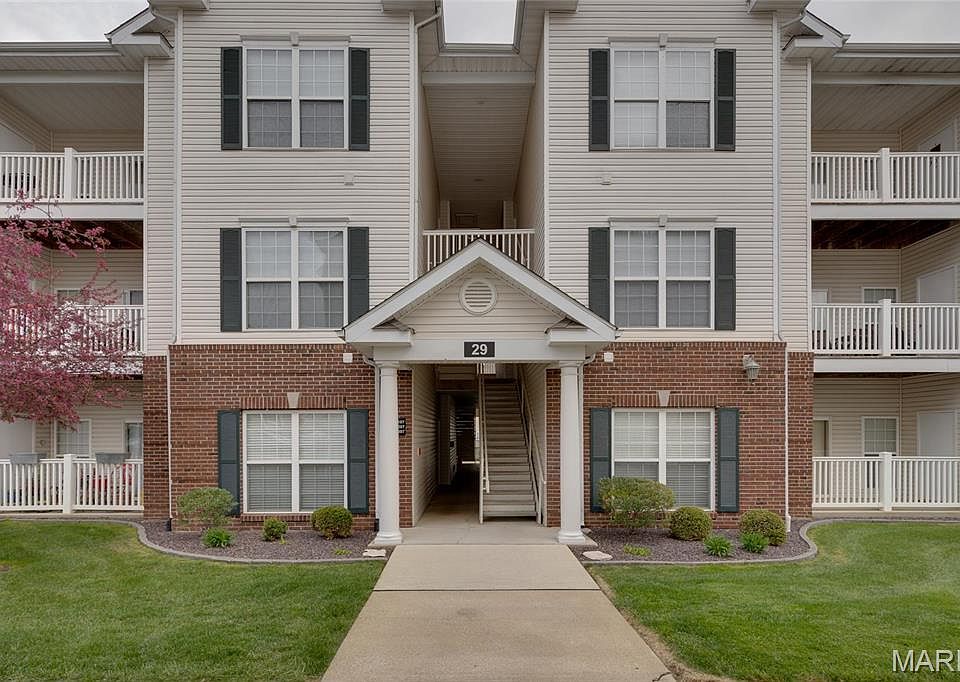 1st image of 29 Kassebaum Ln APT 103