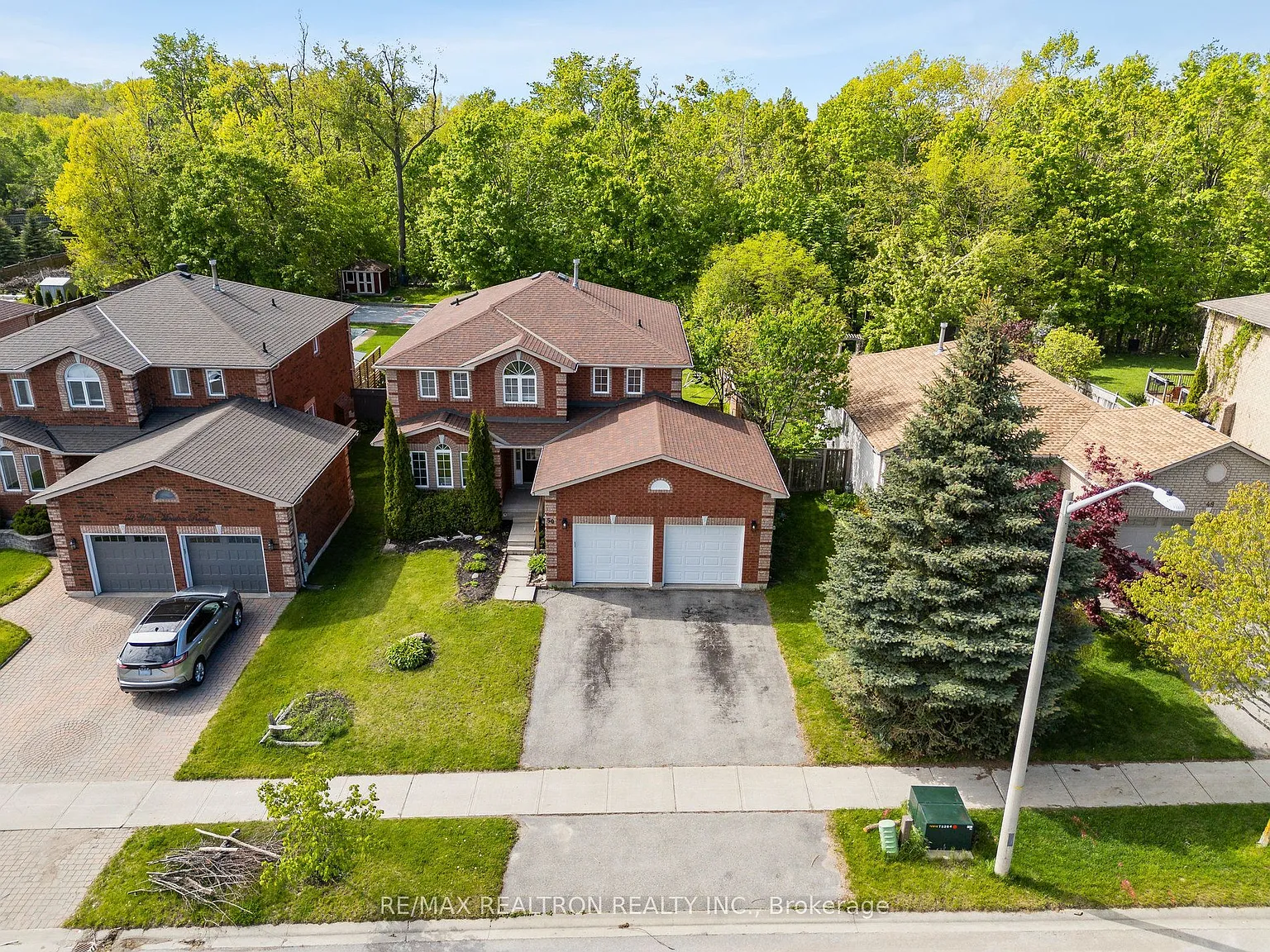 5 bed, $3,500 — Photo 2