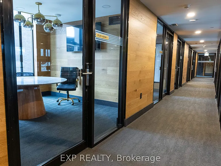 145 Columbia St W #928 — Photo 32