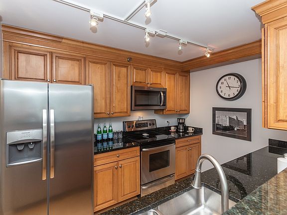 5th image of 345 S Lasalle St #4502