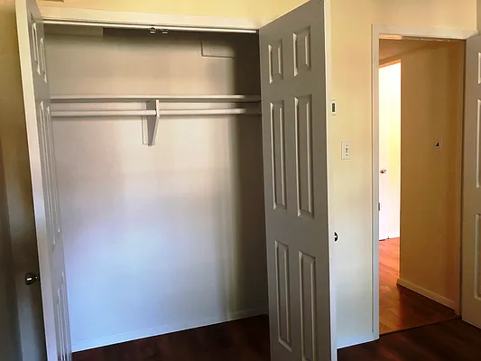 Rented by Prime Realty | media 25