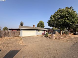 226 Johnson St, Sutherlin, OR 97479