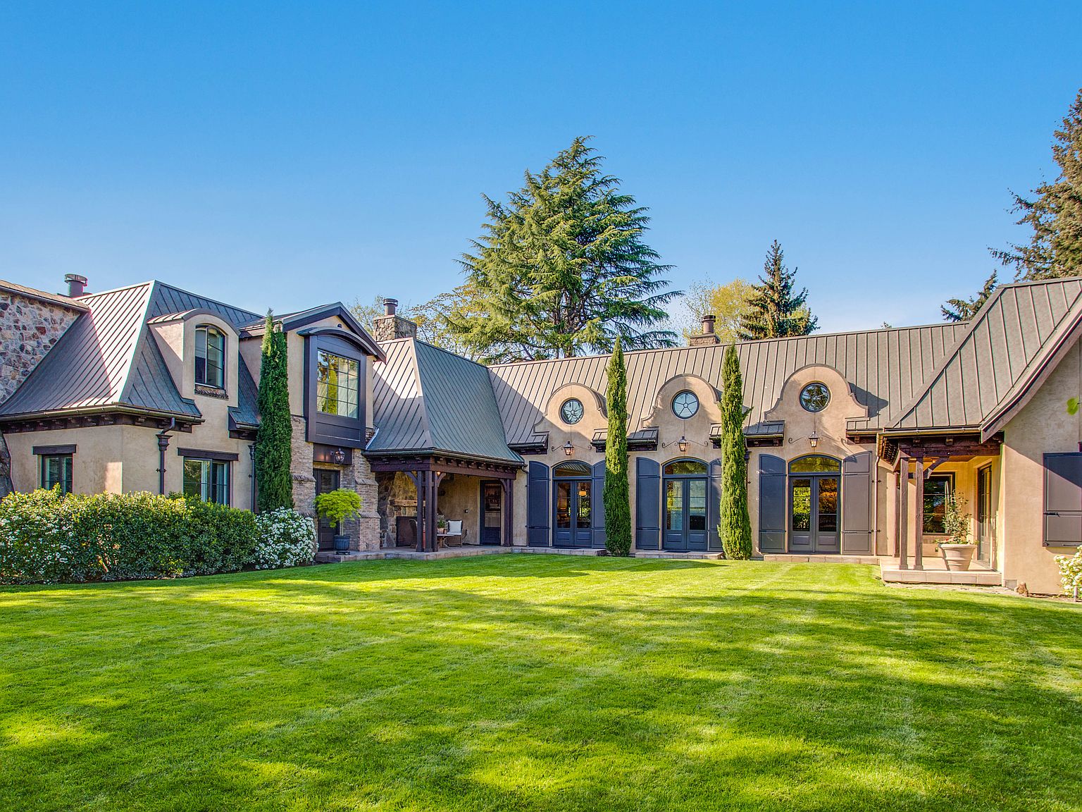 7842 NE 8th St, Medina, WA 98039 | Zillow