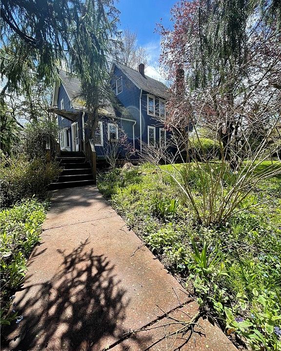 4389 Lander Rd, Orange, OH 44022 Zillow