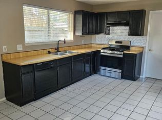 17306 Thorhill St, Spring, TX 77379