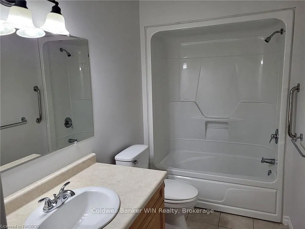 2 bed, $2,100 — Photo 3