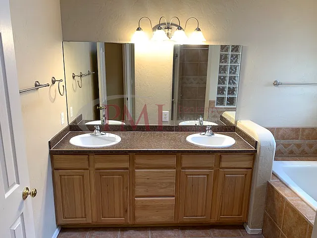 2220A Dakota Dr — Photo 29
