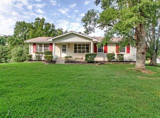 565 N Greenhill Rd, Mount Juliet, TN 37122