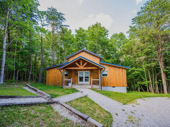 168 Eagle Ridge Rd, Campton, KY 41301