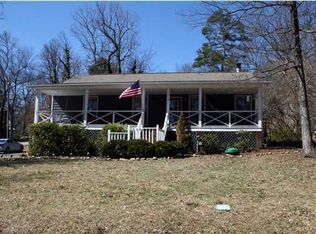 1210 Elfin Rd, Lookout Mountain, GA 30750