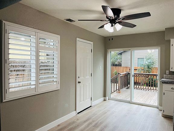 3rd image of 312 Coronado Ave