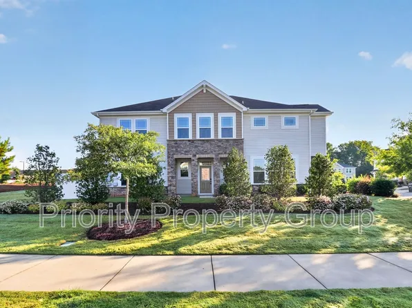 9208 Northfield Crossing Dr, Charlotte, NC 28269