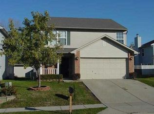 532 Meadows Edge Ln, Indianapolis, IN 46217