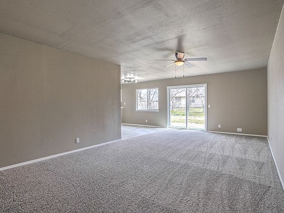 5th image of 1363 S 123rd East Ave
