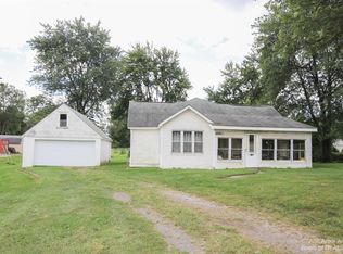 38671 Van Born Rd, Romulus, MI 48174