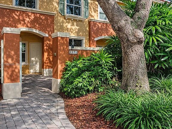 3rd image of 2271 Mariner Ct #2609