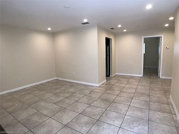 4th image of 4231 Pine Drop Ln #4233