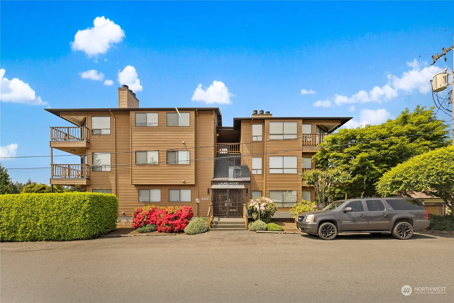 15525 6th Avenue SW #6 photo 1