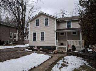 164 Clark St, Canandaigua, NY 14424