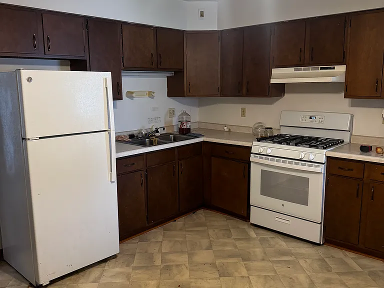 271 Main St NW #201 — Photo 2