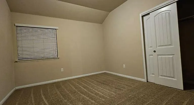 605 Carly Ann Ln — Photo 16
