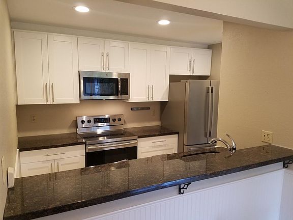 3rd image of 12621 NE 130th Way APT D102