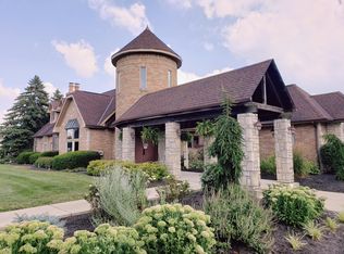 2269 Hedgerow Rd #2269F, Columbus, OH 43220