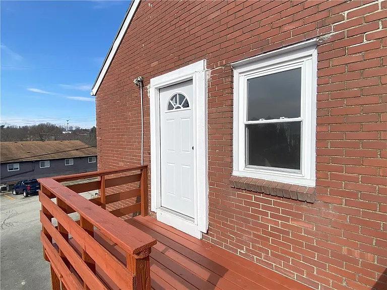 1025 Logan Rd — Photo 27