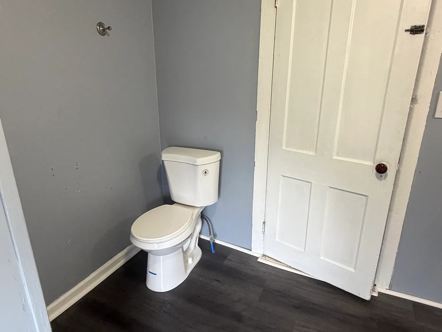 2 bed, 1.5 bath, 1100 sqft, $1,300 — Photo 3