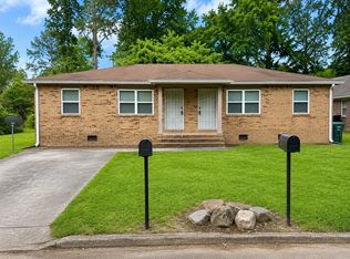 5610 Spring Garden Ln, Chattanooga, TN 37411