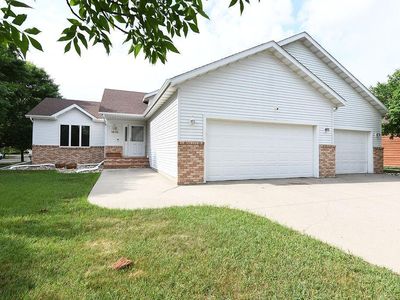 1519 Maple Ln, West Fargo, ND, 58078